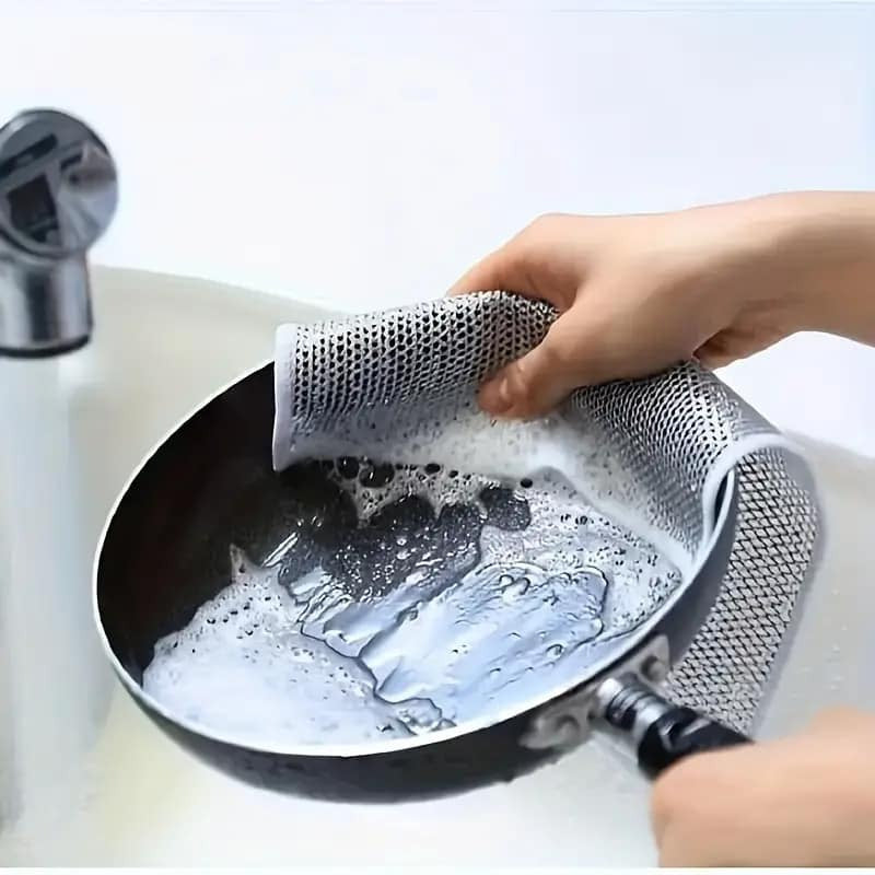 Metalna Žičana Krpa (20 Komada)